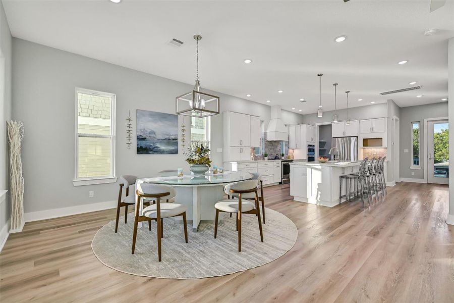 Furnished interior view inside a new home in , Galveston (Image 29).