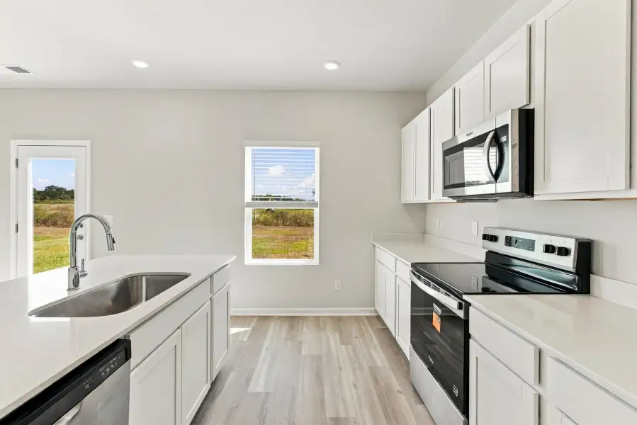 4br New Home in Richlands, NC.  - Slide 19