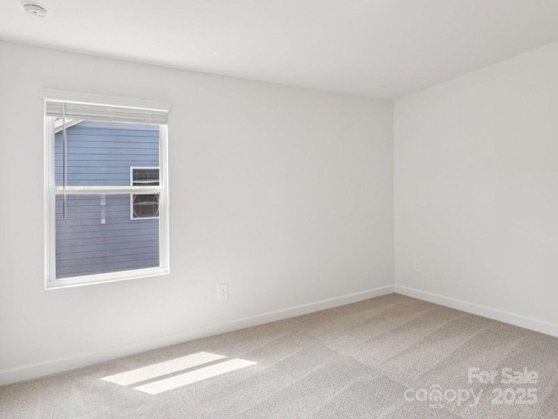 Photo is not of the actual home, but is an inspirational photo of builder’s model home and may depict options, furnishings, and/or decorator features that are not included Photo is not of the actual home, but is an inspirational photo of builder’s model home and may depict options, furnishings, and/or decorator features that are not included