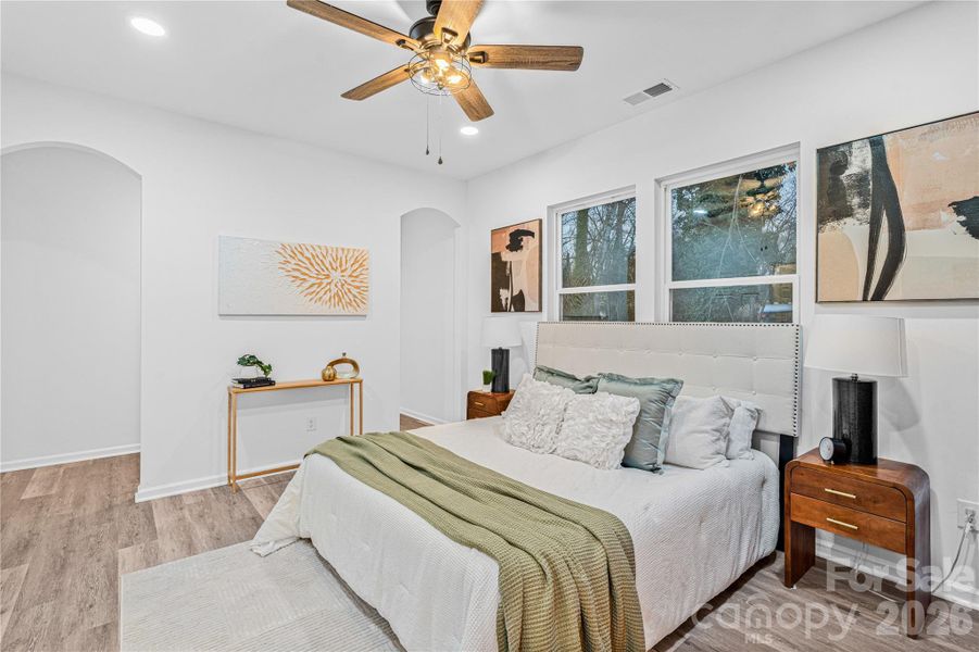 Furnished interior view inside a new home in , Cherryville (Image 14).