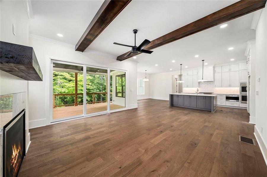 Spacious, unfurnished interior of a new home in , Atlanta (Image 23).
