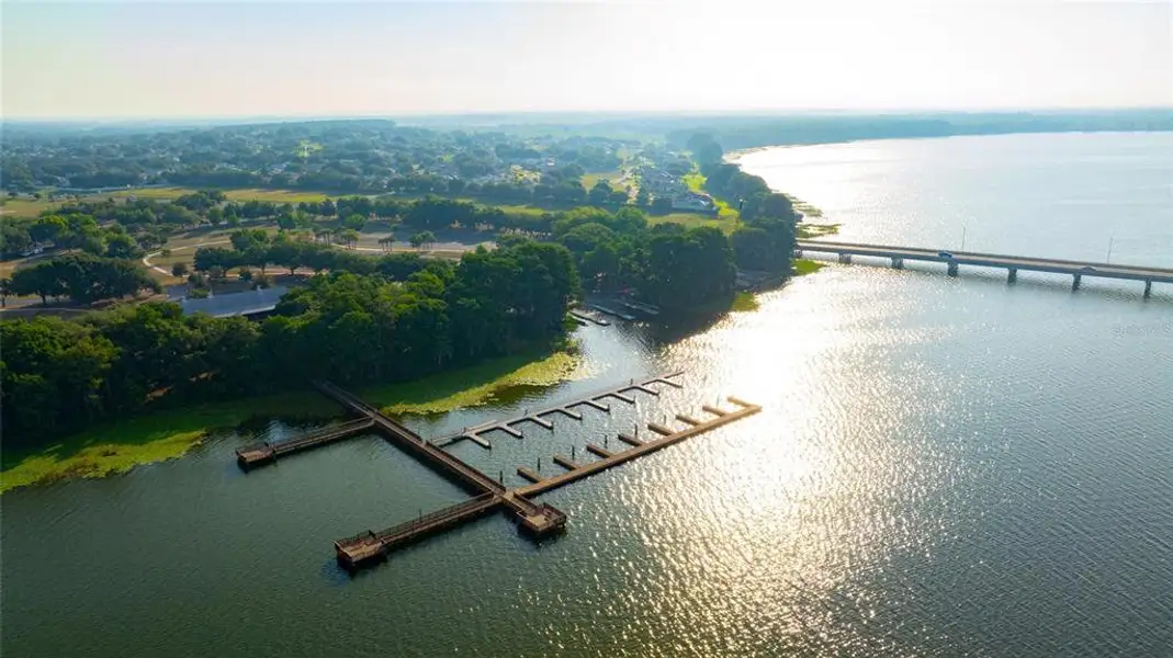 Image 22 of a home in Cresswind at Lake Harris.