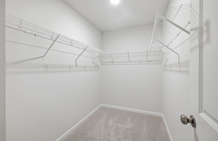 Spacious, unfurnished interior of a new home in Cambria, Garner (Image 49).
