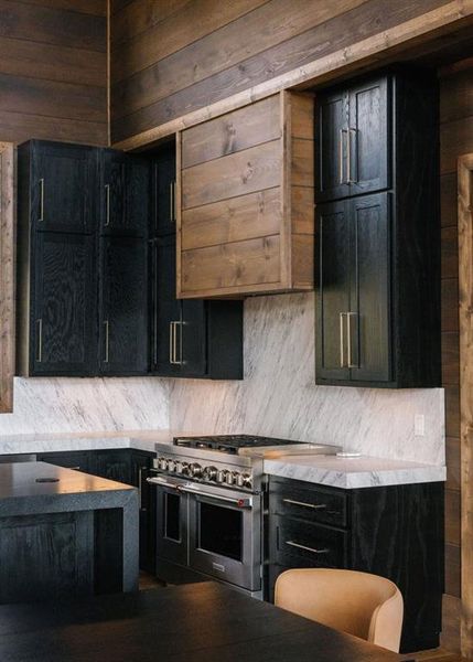 Community amenities in , Mineral Bluff (Image 61). Community amenities in , Mineral Bluff (Image 61).