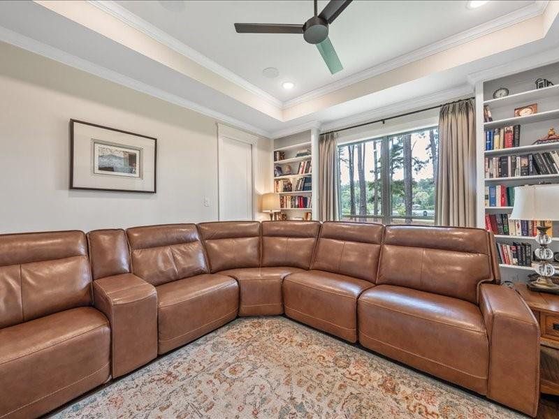 This currently serves as a media room with Sonos sound system and sub woofer.  BUT...it could also serve as a 4th Bedroom.