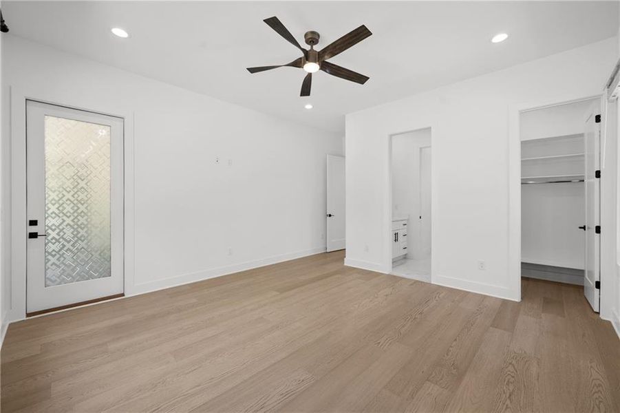 Spacious, unfurnished interior of a new home in , Sugar Hill (Image 51).