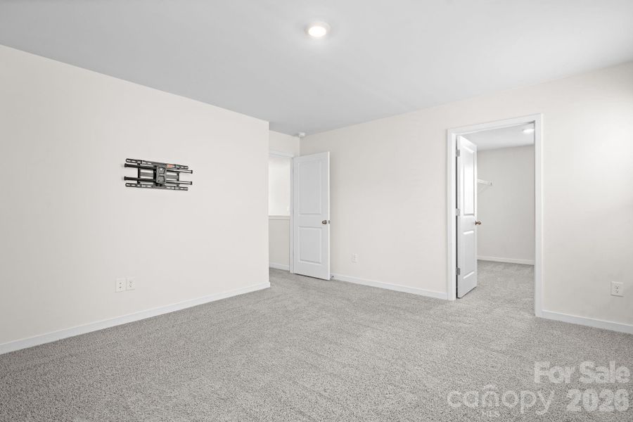 Spacious, unfurnished interior of a new home in The Hamptons at Hickory, Hickory (Image 19).