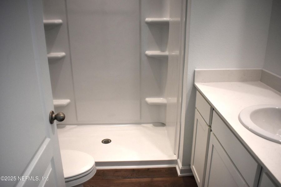 Close-up of interior finishes inside a home in Irongate Villas, Jacksonville (Image 21).