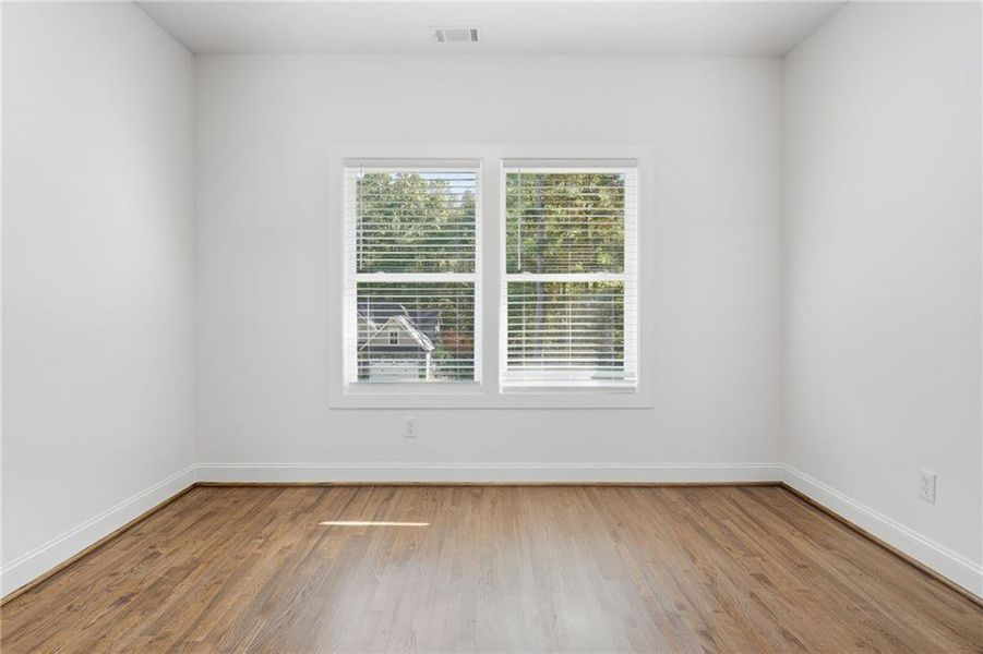 Spacious, unfurnished interior of a new home in , Villa Rica (Image 23).