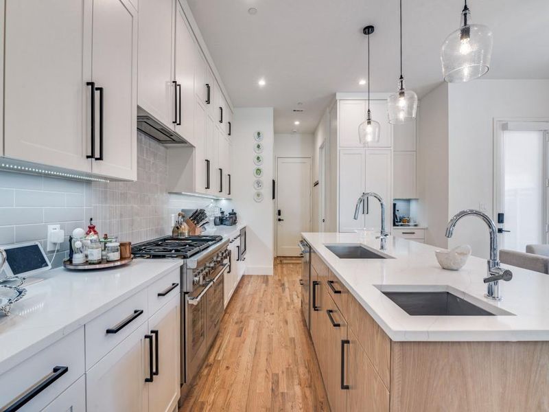 Furnished interior view inside a new home in , University Park (Image 23). Furnished interior view inside a new home in , University Park (Image 23).