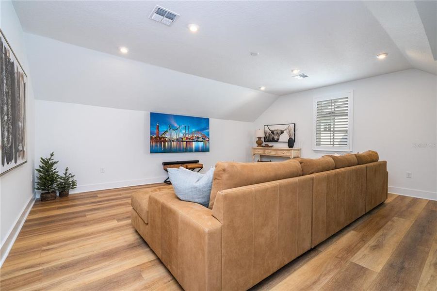 Furnished interior view inside a new home in Celebration - Island Village, Celebration (Image 54).