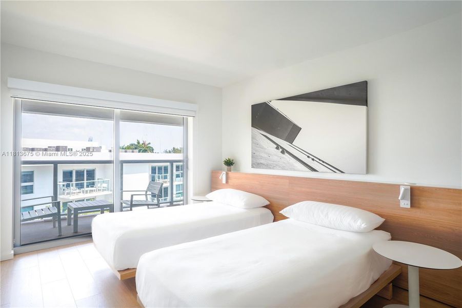 Furnished interior view inside a new home in , Bal Harbour (Image 12).