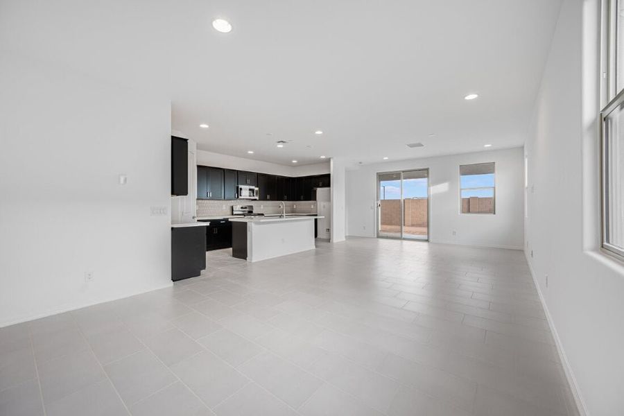 Image 28 representing the Sandstone by Taylor Morrison in Artisan at Asante Discovery Collection, Surprise, AZ. Image 28 representing the Sandstone by Taylor Morrison in Artisan at Asante Discovery Collection, Surprise, AZ.