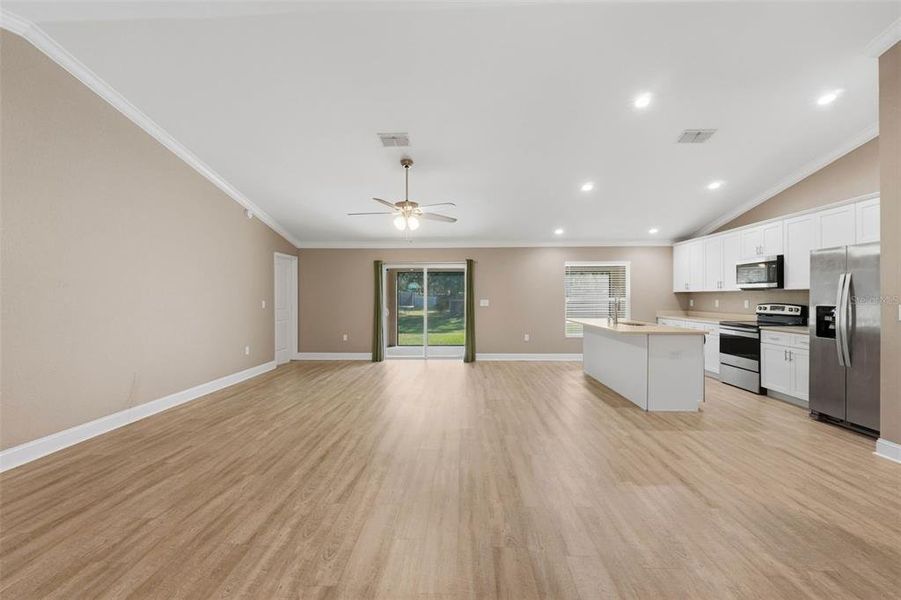 Spacious, unfurnished interior of a new home in , Lakeland (Image 18). Spacious, unfurnished interior of a new home in , Lakeland (Image 18).