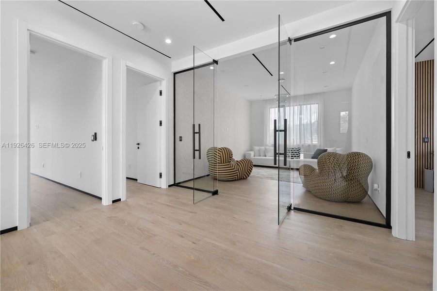 Furnished interior view inside a new home in , Fort Lauderdale (Image 12).