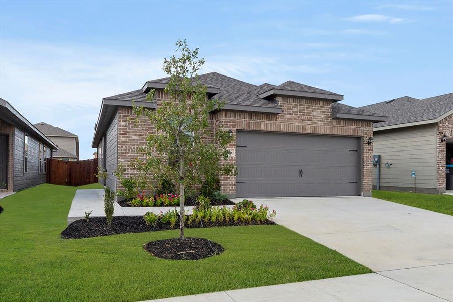 02. 1706 Potomac - Front (2) 02. 1706 Potomac - Front (2)