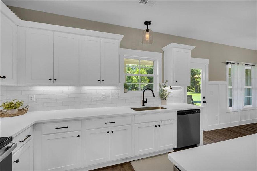Furnished interior view inside a new home in , Social Circle (Image 48).