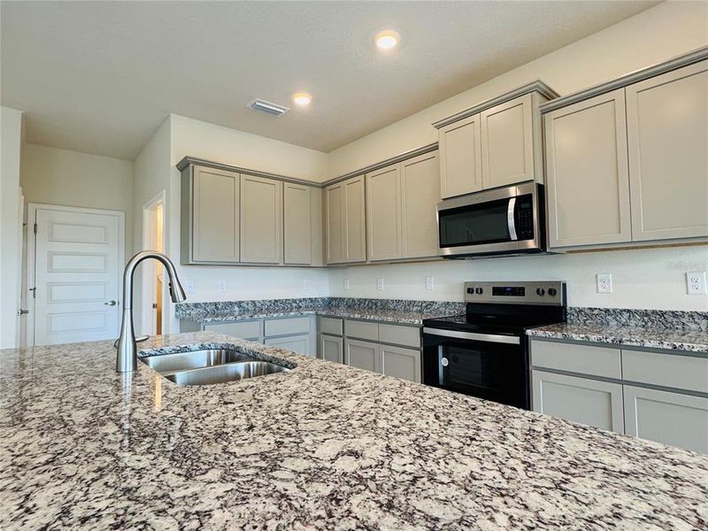 Image 16 of a home in Harmony Central.