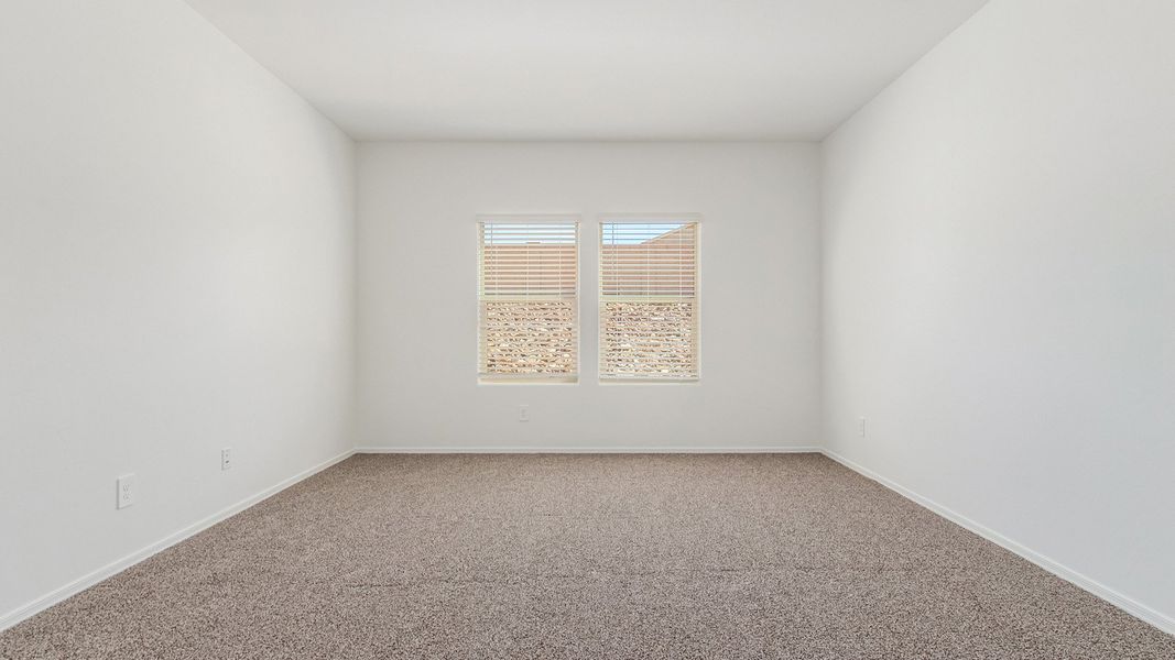 Spacious, unfurnished interior of a new home in Sycamore Vista, Vail (Image 26).