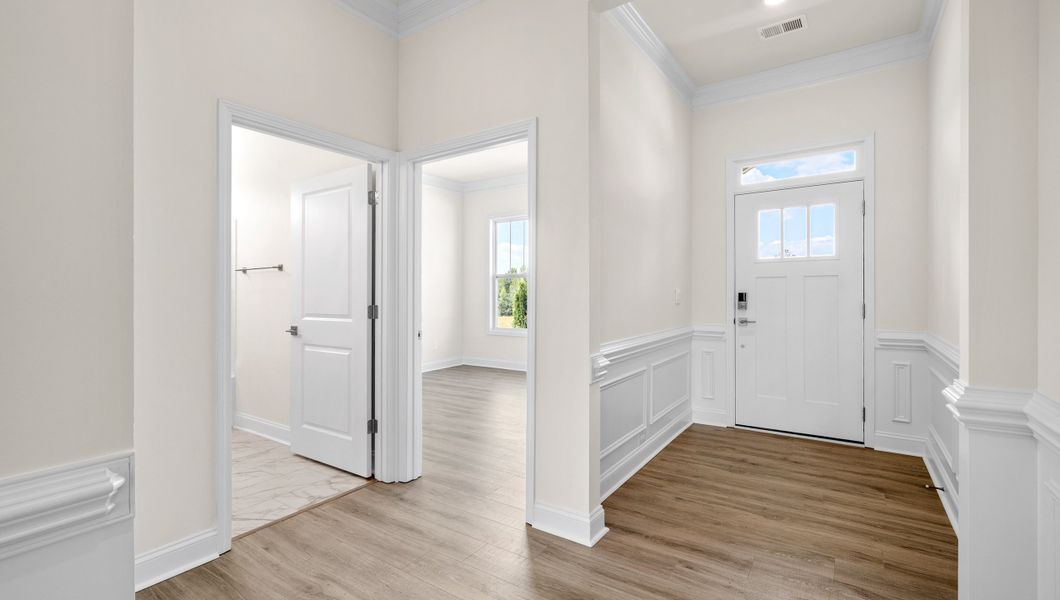 Spacious, unfurnished interior of a new home in The Villas at Pine Valley, Boiling Springs (Image 14). Spacious, unfurnished interior of a new home in The Villas at Pine Valley, Boiling Springs (Image 14).