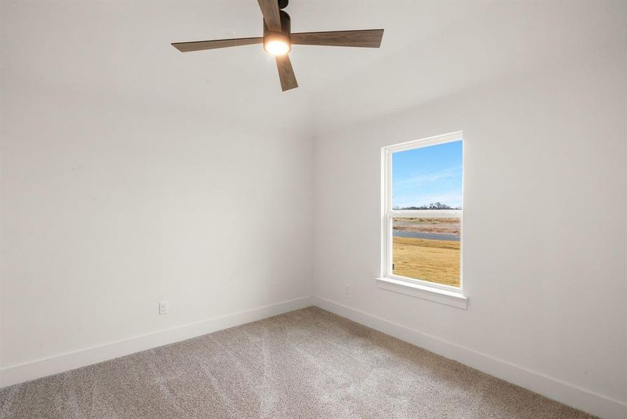 Spacious, unfurnished interior of a new home in , Lipan (Image 20).