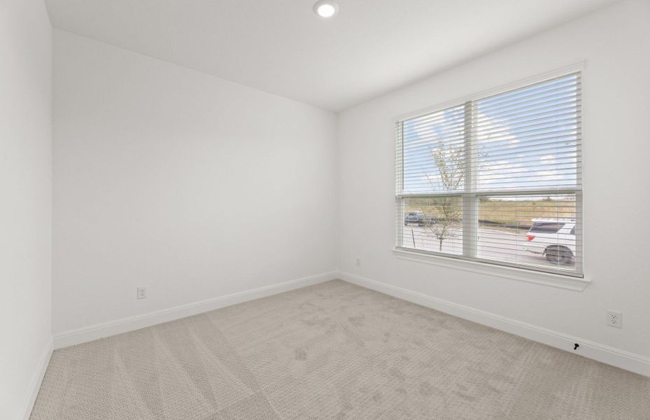 Spacious, unfurnished interior of a new home in Lagos, Manor (Image 16).