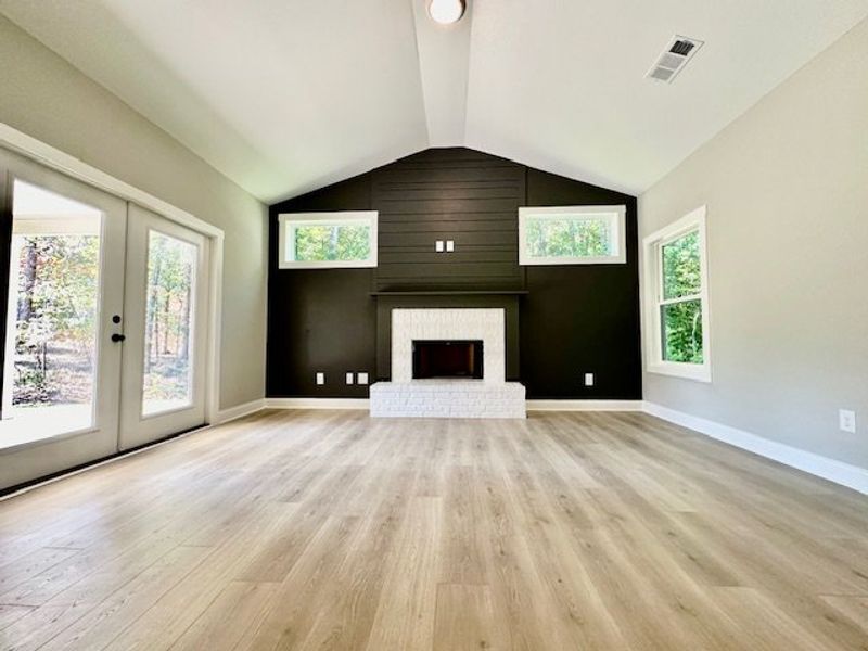 Image 20 of a home in Deer Creek. Image 20 of a home in Deer Creek.