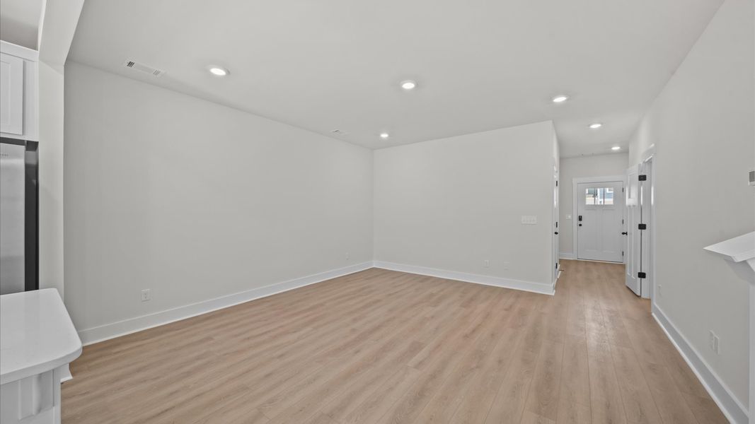 Furnished interior view inside a new home in Ransdell Pointe, Spartanburg (Image 4).