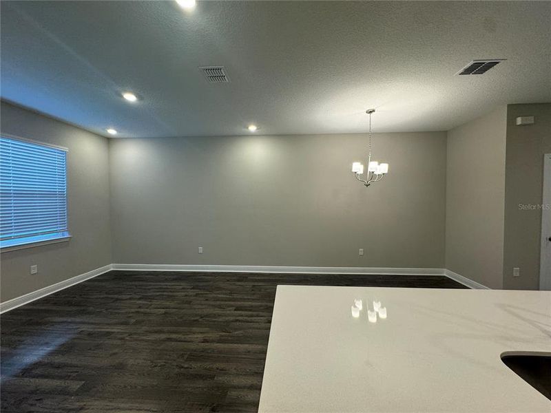 Spacious, unfurnished interior of a new home in , Winter Garden (Image 21).
