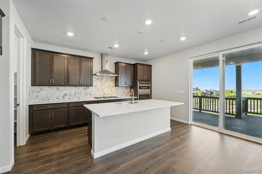 9374 Quartz Street ~ Ready Now