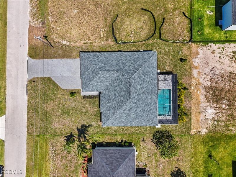 Image 44 of a home in Cape Coral.