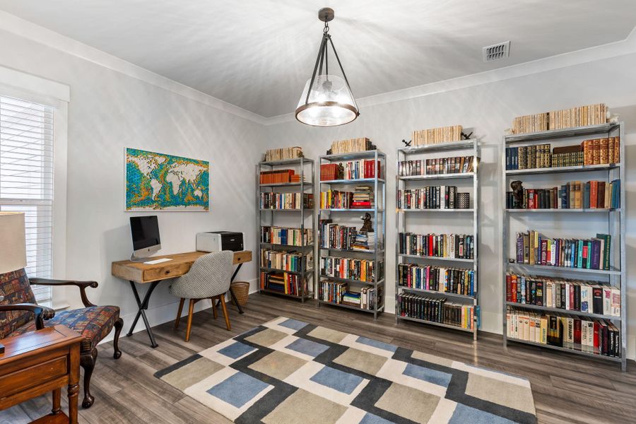 Image 34 of a home in .