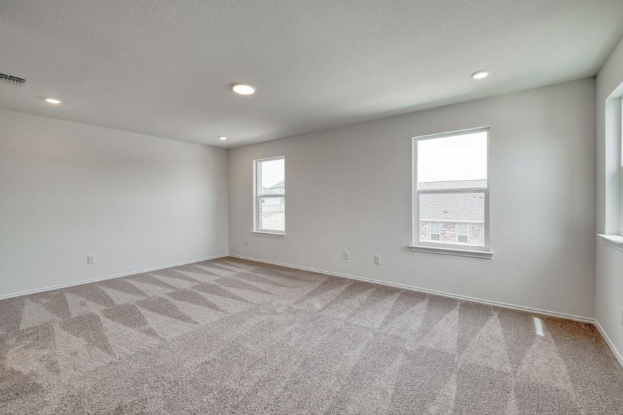 Spacious, unfurnished interior of a new home in River Bluff, Leander (Image 21). Spacious, unfurnished interior of a new home in River Bluff, Leander (Image 21).