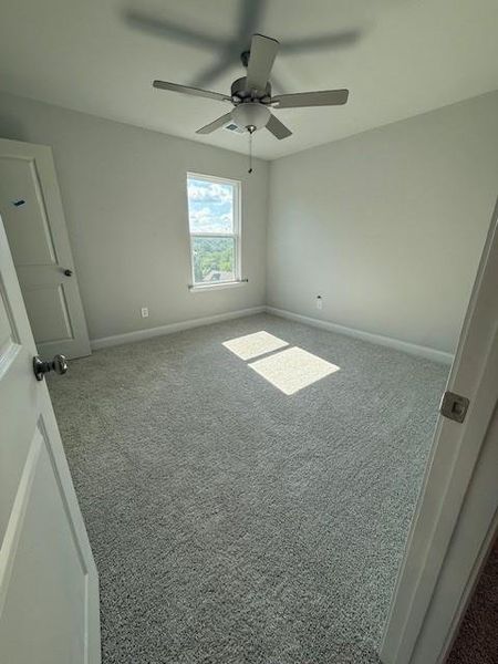 Image 28 of a home in Sierra Creek.