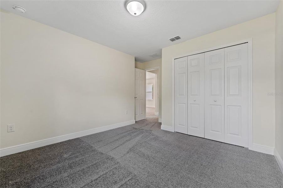 Spacious, unfurnished interior of a new home in , Orange City (Image 29).