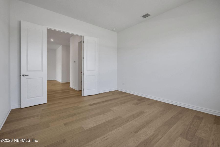 Spacious, unfurnished interior of a new home in Veranda Bay, Flagler Beach (Image 39).