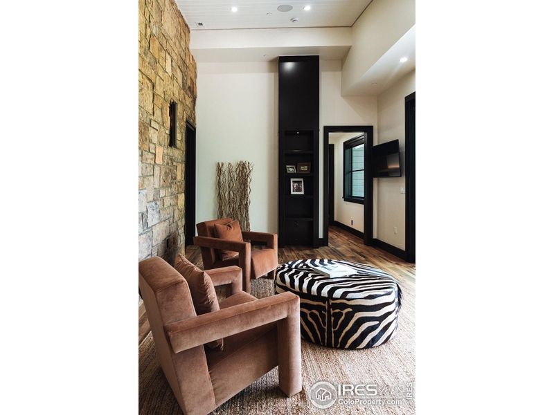 Furnished interior view inside a new home in , Longmont (Image 10).