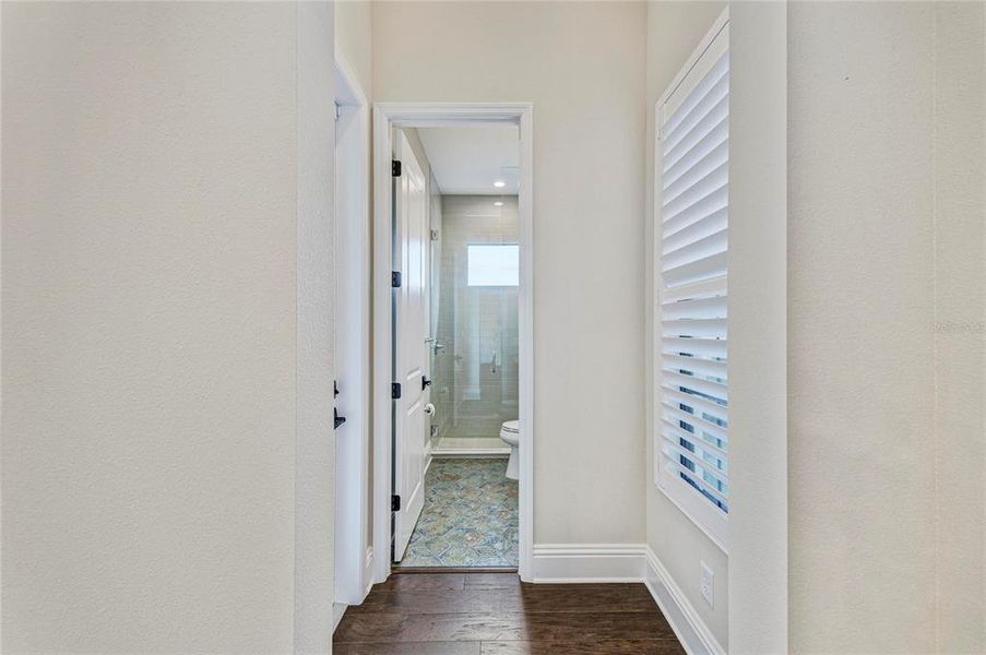 Spacious, unfurnished interior of a new home in The Alcove at Waterside, Sarasota (Image 58). Spacious, unfurnished interior of a new home in The Alcove at Waterside, Sarasota (Image 58).