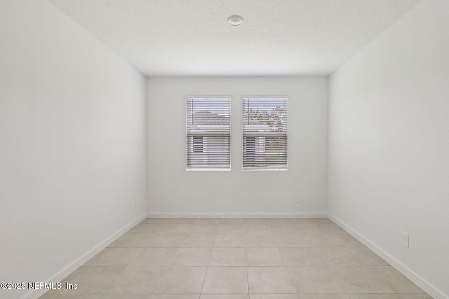 Spacious, unfurnished interior of a new home in Flagler Village - Signature Series, Palm Coast (Image 39).