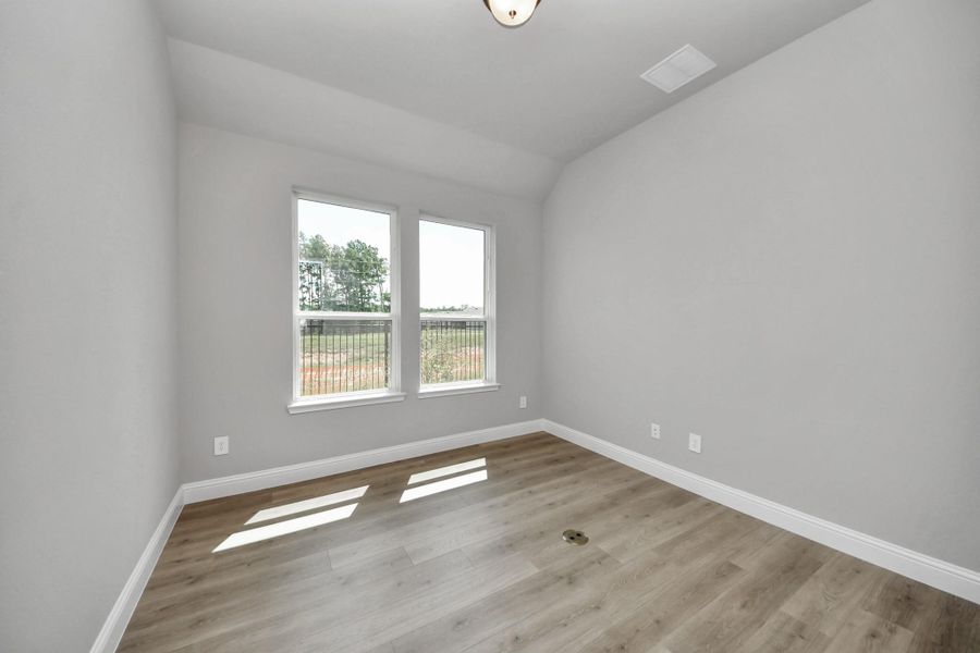 Spacious, unfurnished interior of a new home in ARTAVIA: Hilltop Collection, Conroe (Image 34). Spacious, unfurnished interior of a new home in ARTAVIA: Hilltop Collection, Conroe (Image 34).
