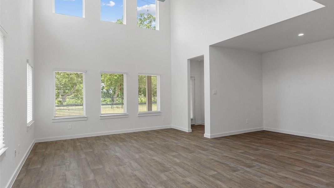 *Images and 3D tour are for illustration only and options may vary from home as built. *Images and 3D tour are for illustration only and options may vary from home as built.