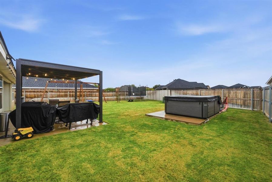 Exterior details and patio area of a home in , Abilene (Image 3).