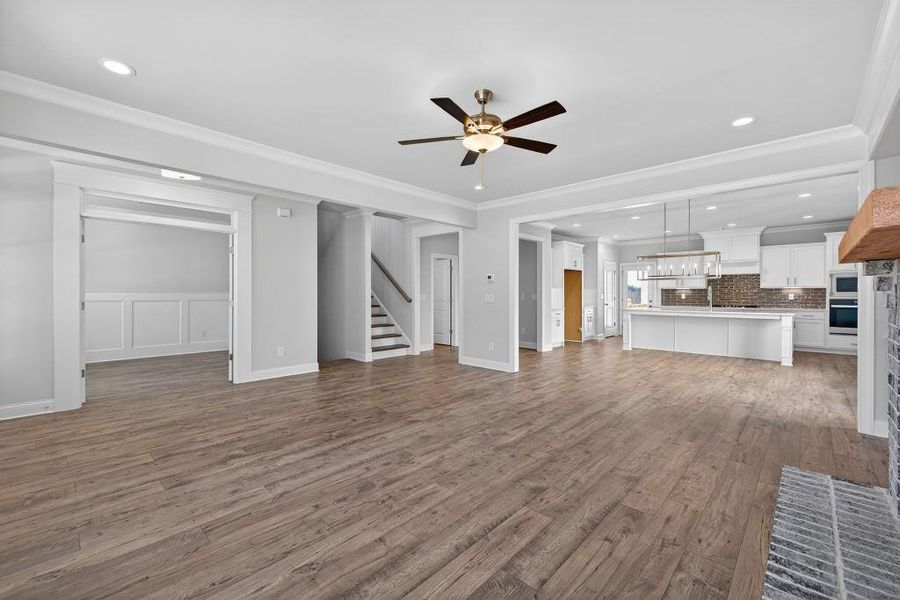 Spacious, unfurnished interior of a new home in Hemingway, Flowery Branch (Image 21).