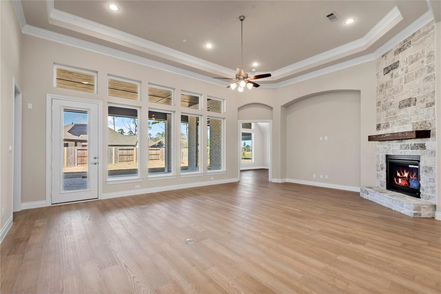 Spacious, unfurnished interior of a new home in , Conroe (Image 36). Spacious, unfurnished interior of a new home in , Conroe (Image 36).