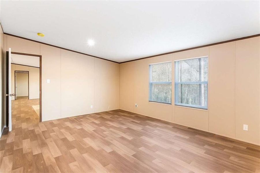 Spacious, unfurnished interior of a new home in , Ellijay (Image 41).