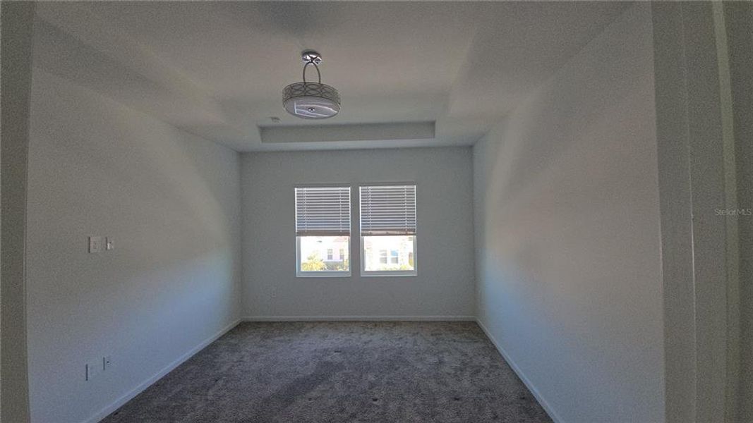 Spacious, unfurnished interior of a new home in Rhett's Ridge, Apopka (Image 16).