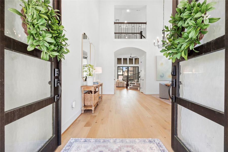 Furnished interior view inside a new home in Sienna, Missouri City (Image 31).