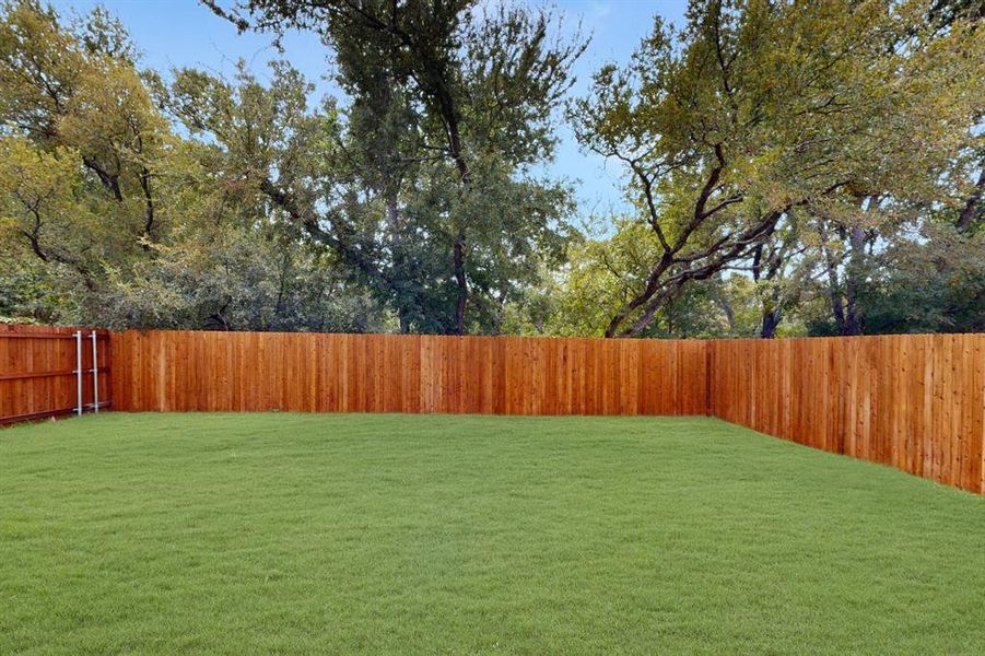 Image 40 of a home in Forest Park. Image 40 of a home in Forest Park.