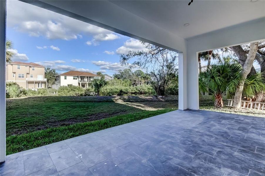 Exterior details and patio area of a home in , New Port Richey (Image 31).