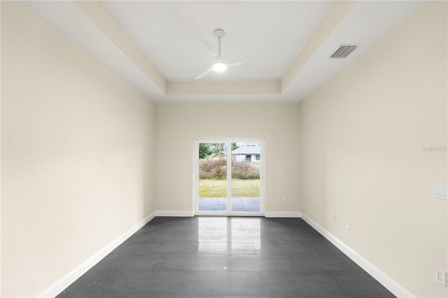 Spacious, unfurnished interior of a new home in , Lehigh Acres (Image 39).